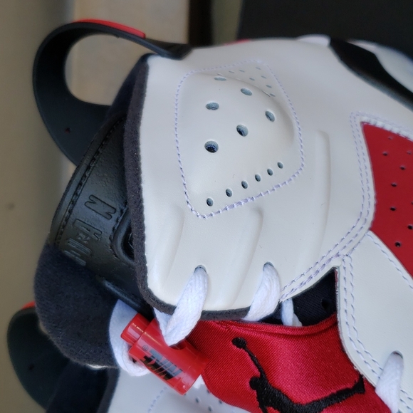 AIR JORDAN 6 CARMINE - Picture 14 of 17